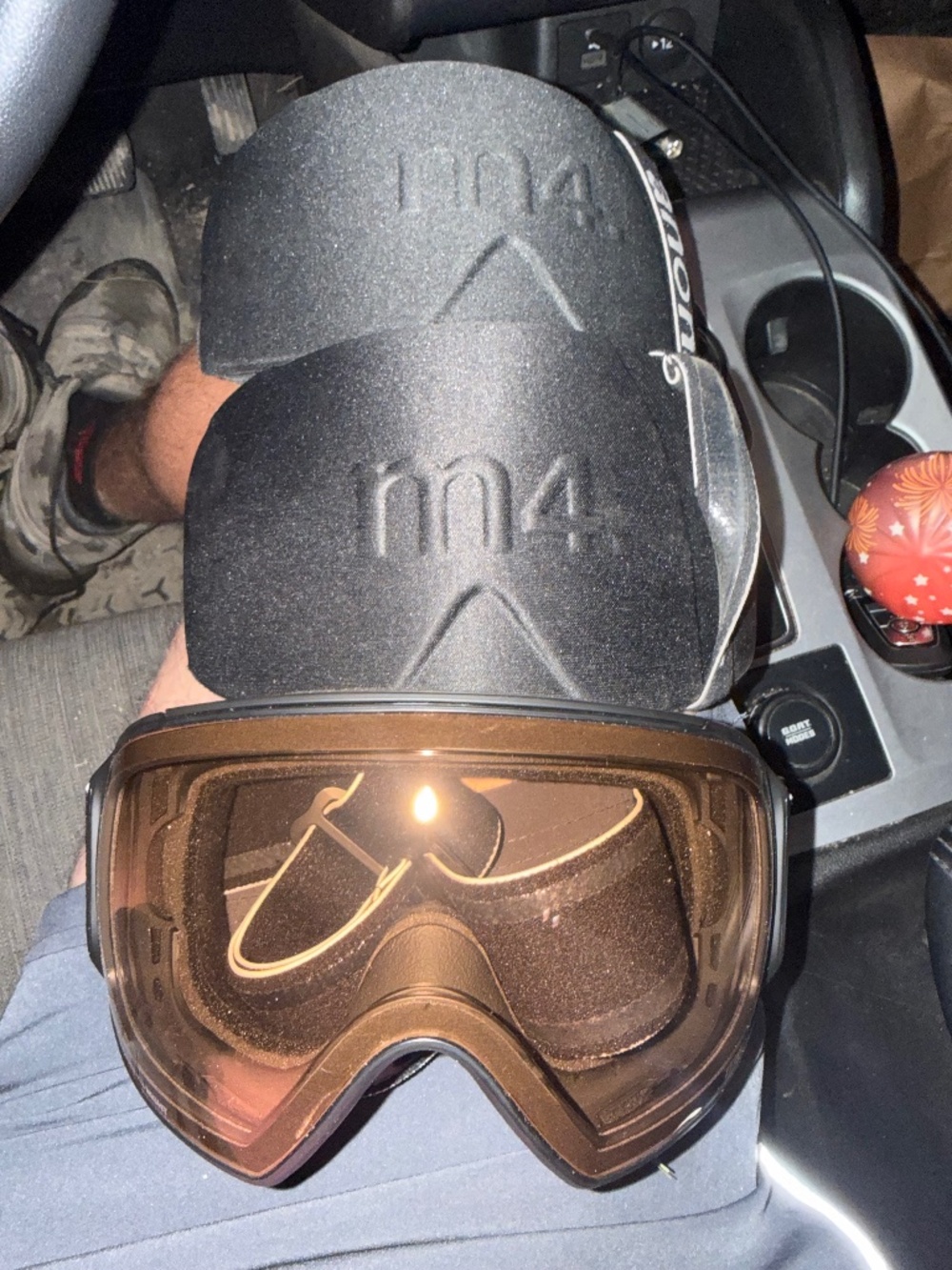 Anon M4 goggles